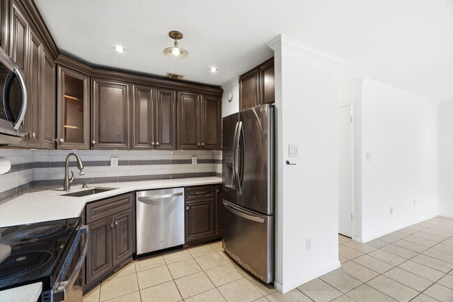 Photo - 41 Coriander Way Unit 41