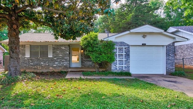 Photo - 503 Meadow Lake Dr House
