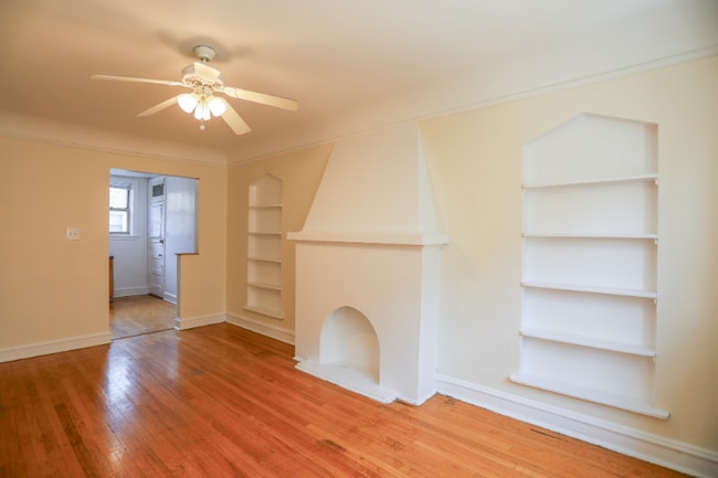 Building Photo - 2234 W Farwell Ave Rental