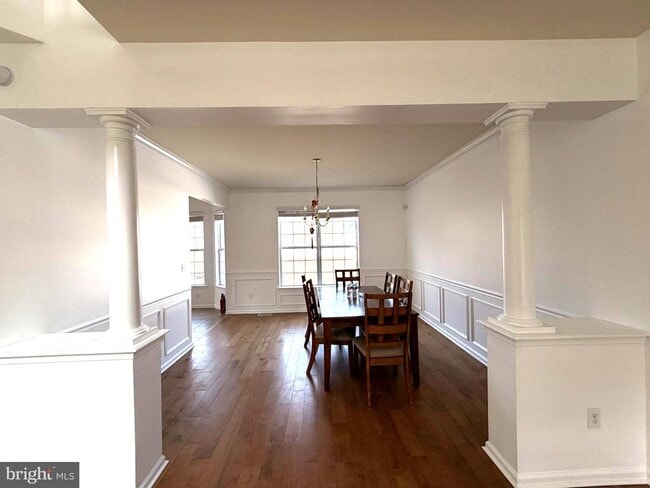 Photo - 101 Goldenrod Ln