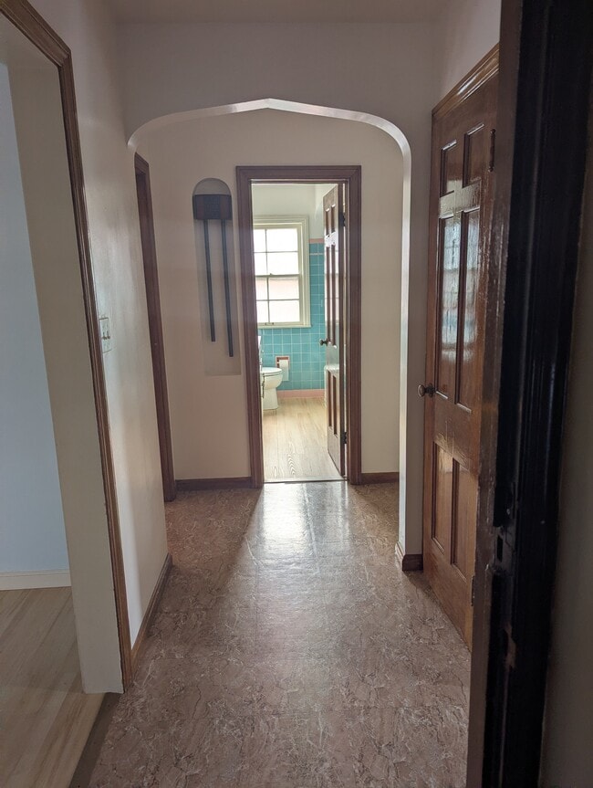 13570 Cedar Rd Unit 2
