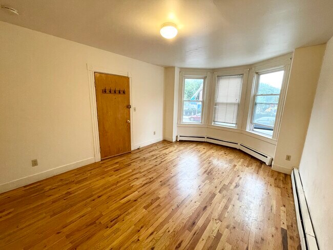 Photo - 1570 Tremont St Unit 1t