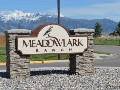 Photo - 1009 Lowline Spur Rd