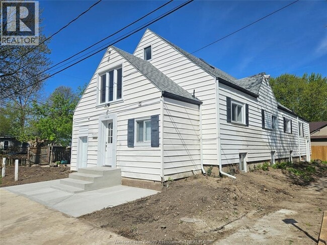 Photo - 3216 Manchester Rd