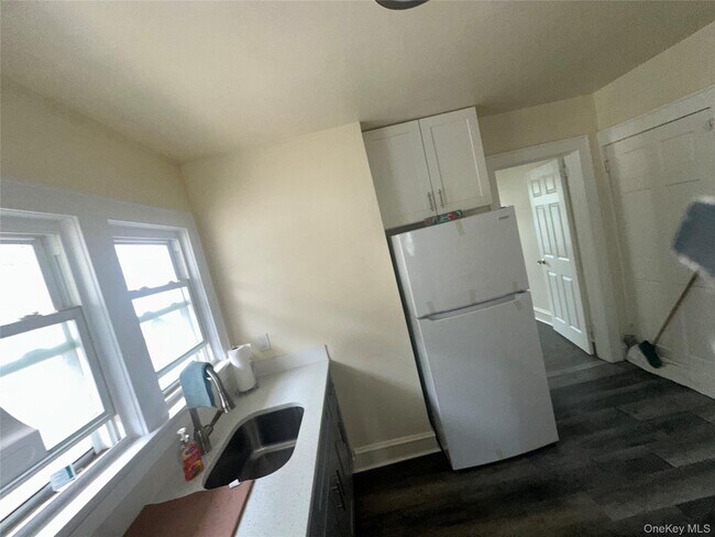 Photo - 14 Van Cott Ave Unit 4