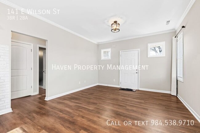 Photo - 141 E Wilson St
