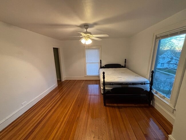 Photo - 119 Lincoln Ave Unit 2