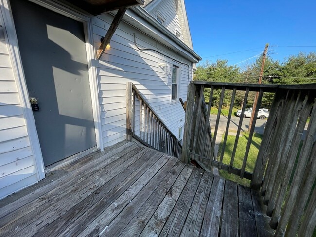 Photo - 58 Division St Unit 2nd Floor