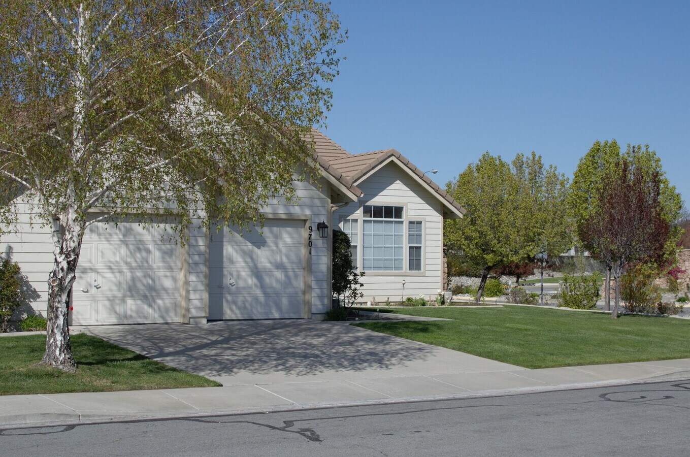 Love Where You Live! Beautiful 3-Bd Home i... - Love Where You Live! Beautiful 3-Bd Home i...