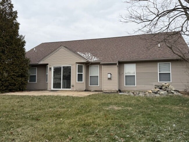Photo - 3 Bed 1 Bathroom Single Family Home Available in Miamisburg*