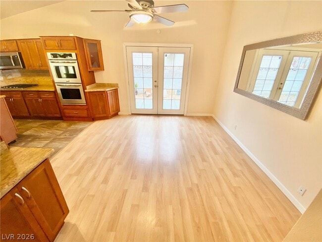 Photo - 400 Davenport Ln