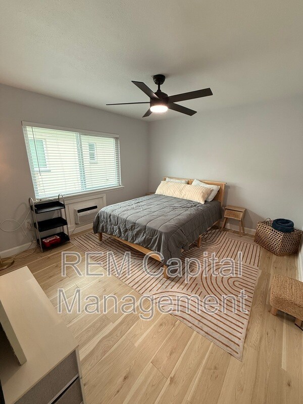 Photo - 240 30th Ave N Unit D