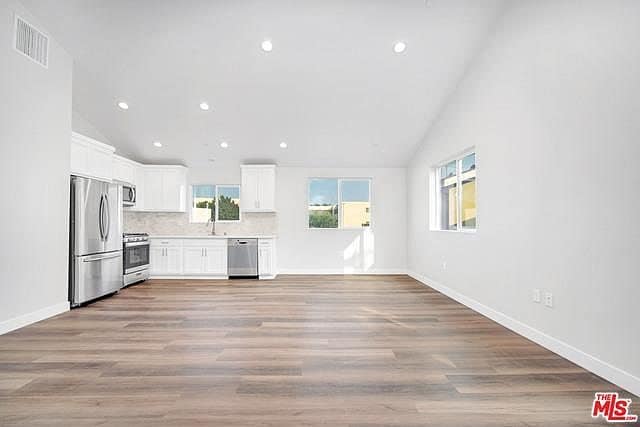 Photo - Saticoy Villas