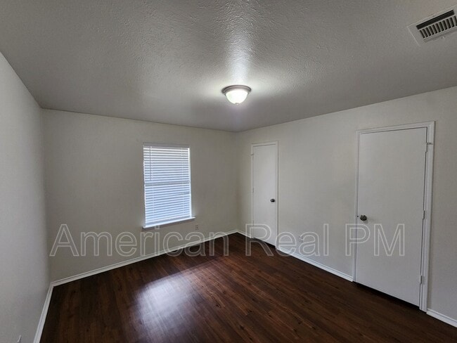 Photo - 2750 Sunset Strip Dr