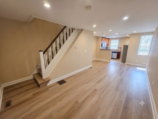 Photo - ??? UPDATED COZY 3 BEDROOMS AND 1.5 BATH HOME LOCATED IN NORTHEAST/LAWNCREST!!! ???