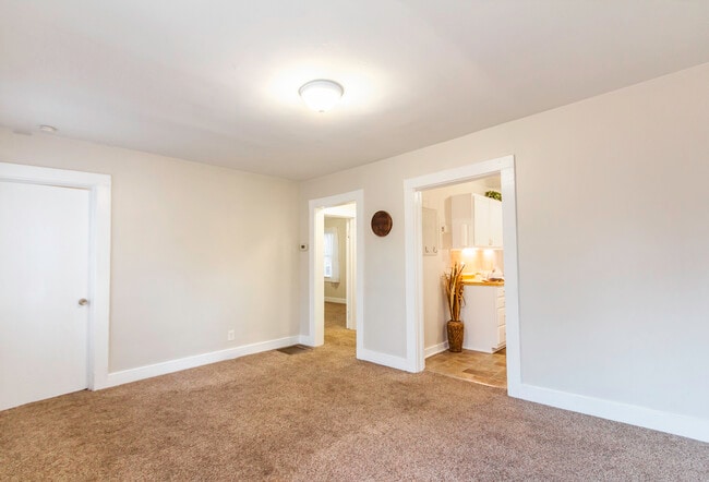 Photo - 1022B Druid Cir