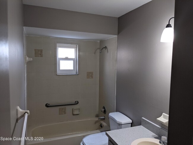 Photo - 152 E Towne Pl
