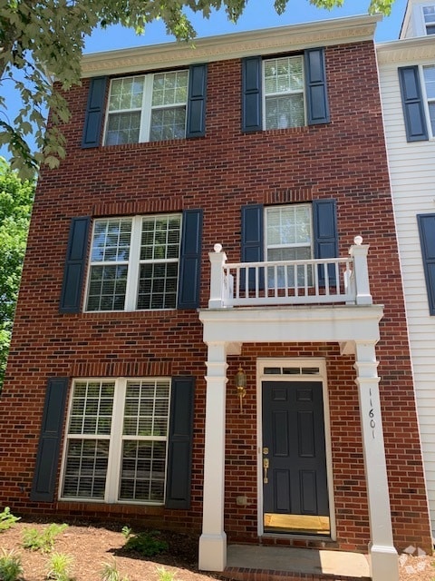 Building Photo - 11601 Windsor Castle Ln Rental