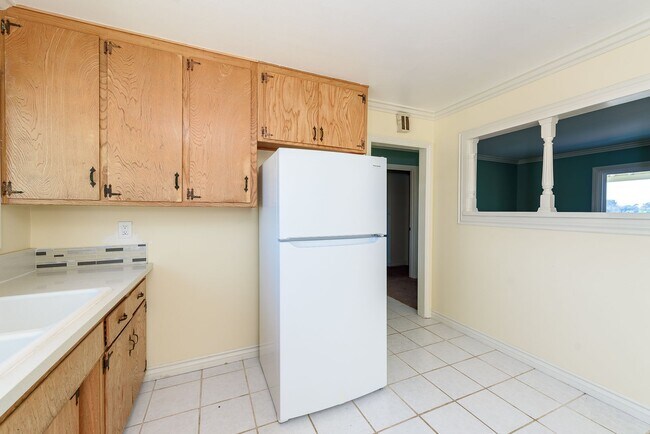 Photo - Cozy Garden Cottage Home for Rent