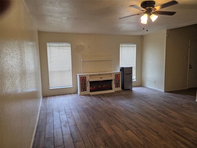 Photo - 11545 S Kirkwood Rd
