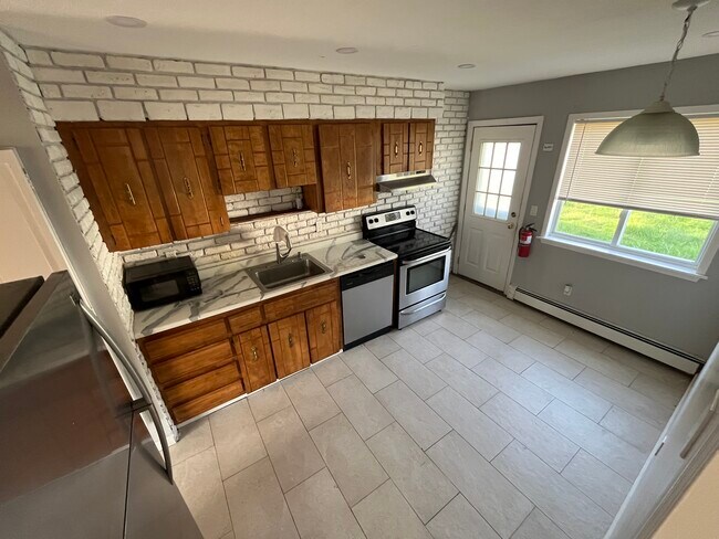 Photo - 33 Country Greens Dr Unit 1