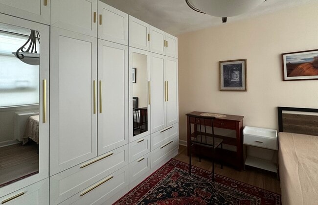Photo - 2 Hammond Pond Pkwy Unit 4