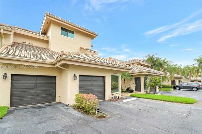 Photo - 16339 Malibu Dr
