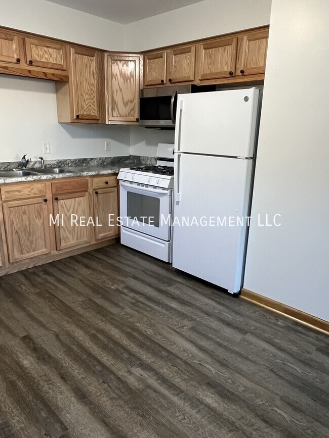 Photo - 11276 Avery Ave