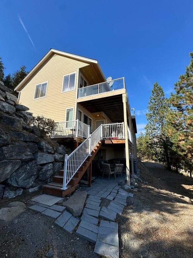 Photo - Fully Furnished Home in Chelan!  Reduced P...