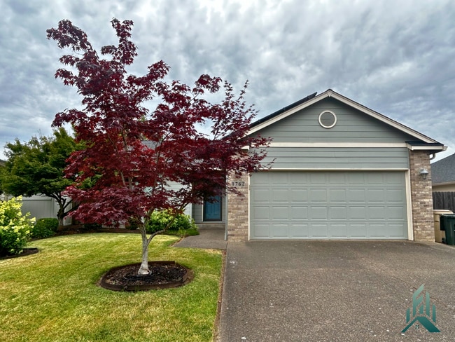 Building Photo - Beautiful 3 Bed, 2 Bath Home with Solar Panels, Landscaping Included & 2-Car Garage