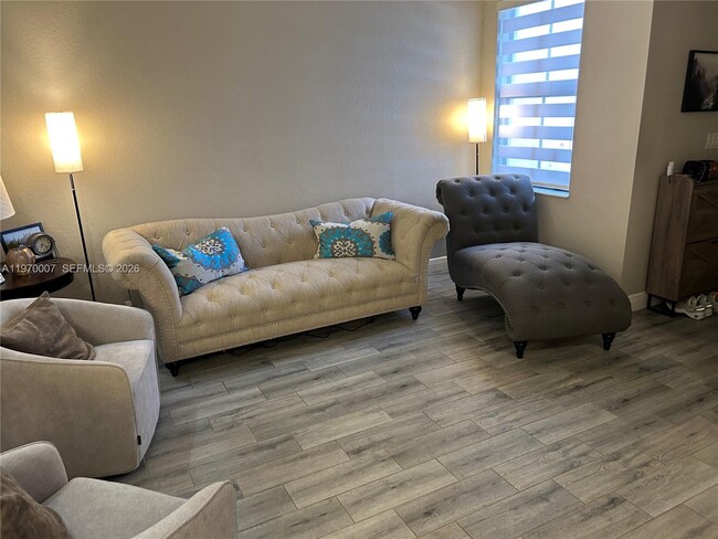 Photo - 10371 West 33rd Ct