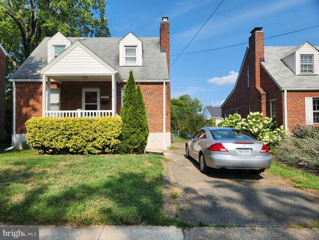 817 N Jefferson St  