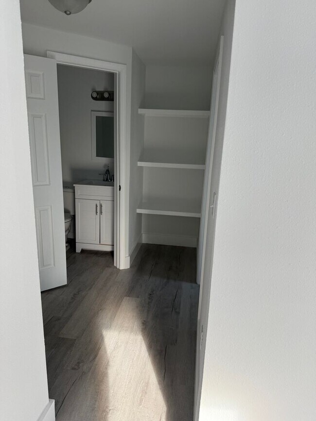 Photo - BRAND NEW 1-BEDROOM 1-BATH DUPLEX $1,200/ mo. - CLOSE TO EGLIN AFB Unidad A