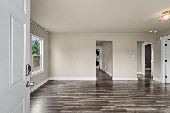 Photo - 14917 W Thorne Ln SW