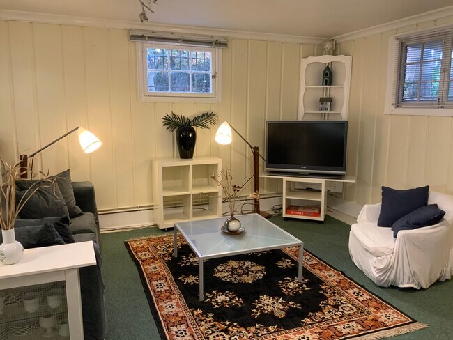 Photo - 3801 Calvert St NW