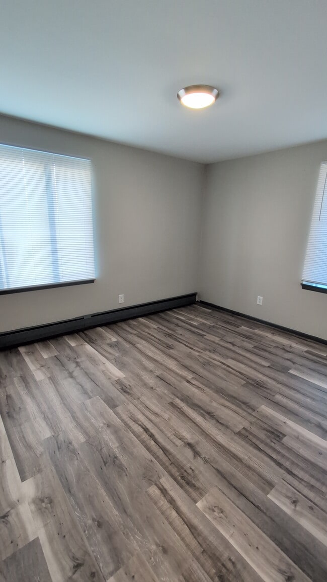 Southport Apartments