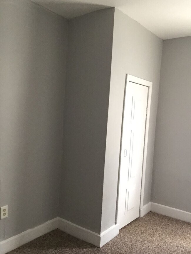 Photo - 110 W Walnut St Unit #6