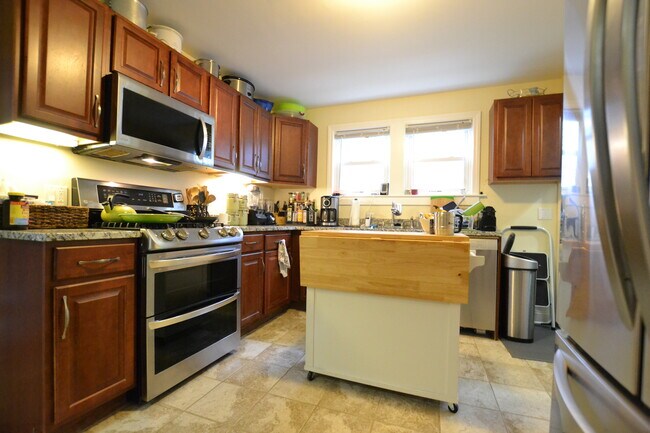 Photo - 27 Bostonia Ave Unit 1