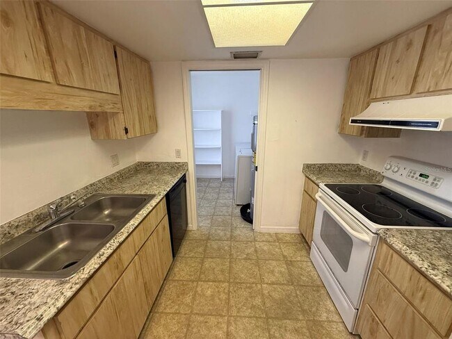Photo - 22481 Westchester Blvd Unit B39