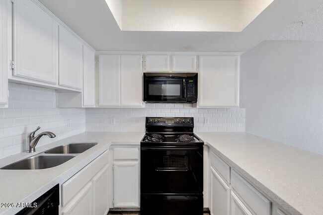 Photo - 2145 E Center Ln