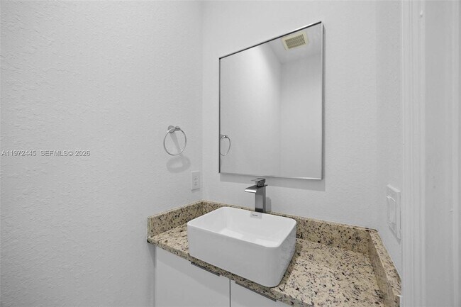 Photo - 1923 Sunniland Blvd