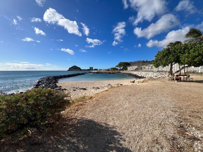 Building Photo - MAKAHA SURFSIDE Unit B327 Rental