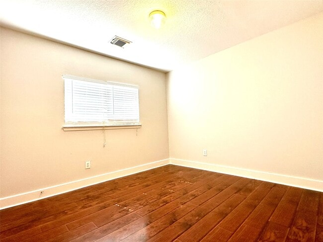 Building Photo - 7506 Rabbit Ridge