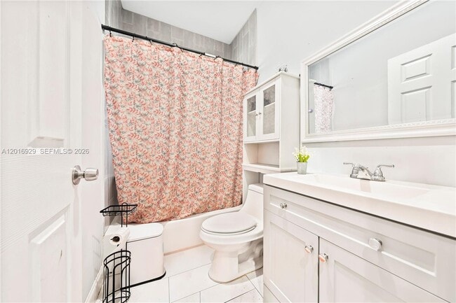 Photo - 4719 NW 15th Ct Unit 1