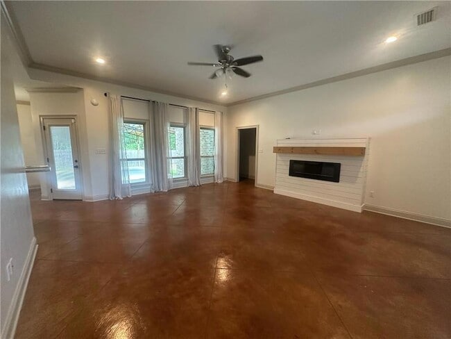 Photo - 5514 Stratford Ln