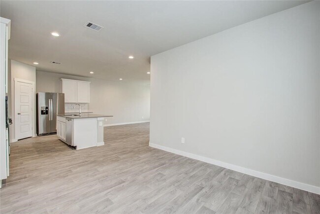 Photo - 2918 Stamford Hl Ln