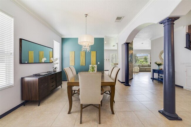 Photo - 2732 Balforn Tower Way