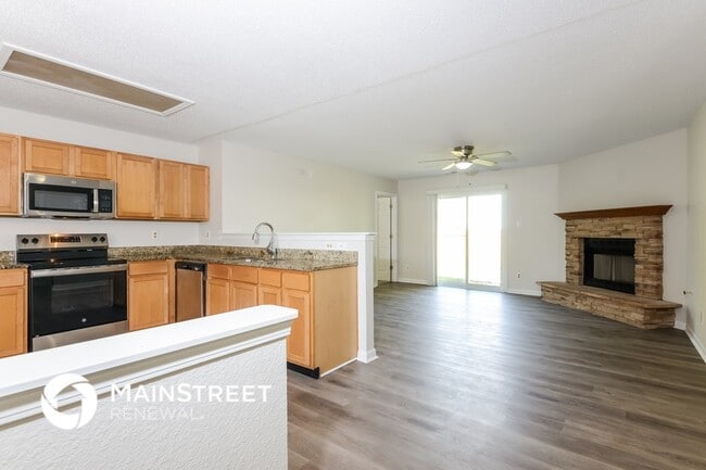 Photo - 2079 Meadowlark Ln