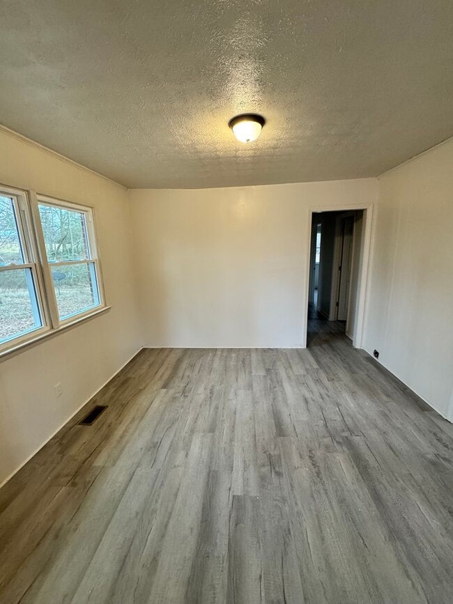 Photo - 3/1 in Cleveland County, NC