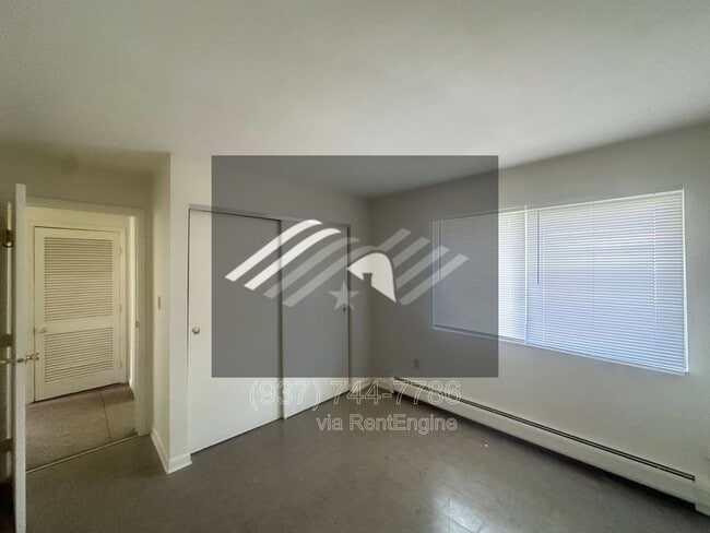 Photo - 807 E Trotwood Blvd